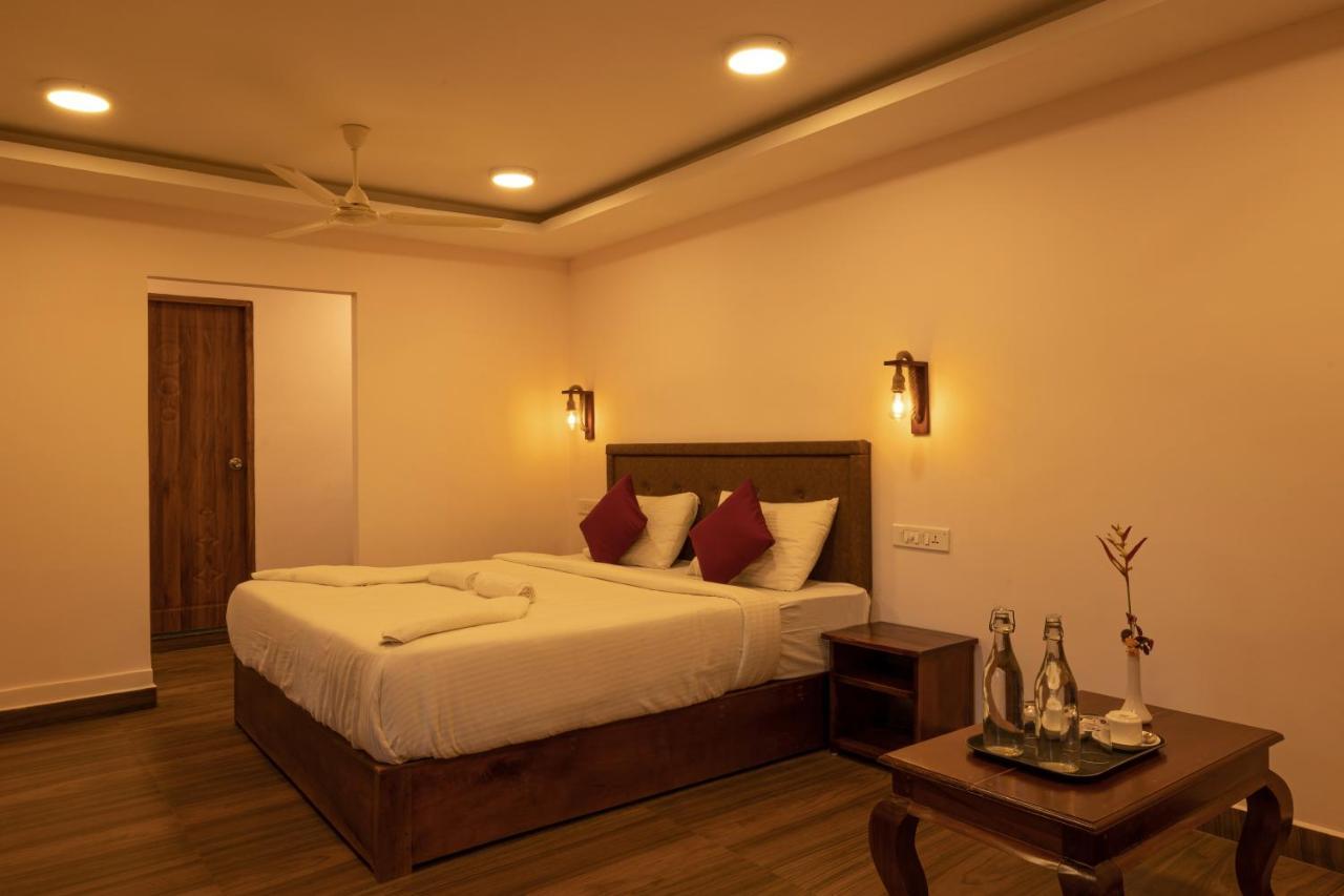 Avadale Thekkady - Stag Groups Not Allowed 外观 照片